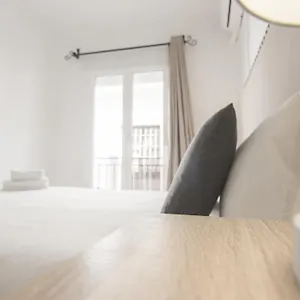 https://rentalsevilla-durmiendo-en-la-judera-sevillana.es-andalucia.com